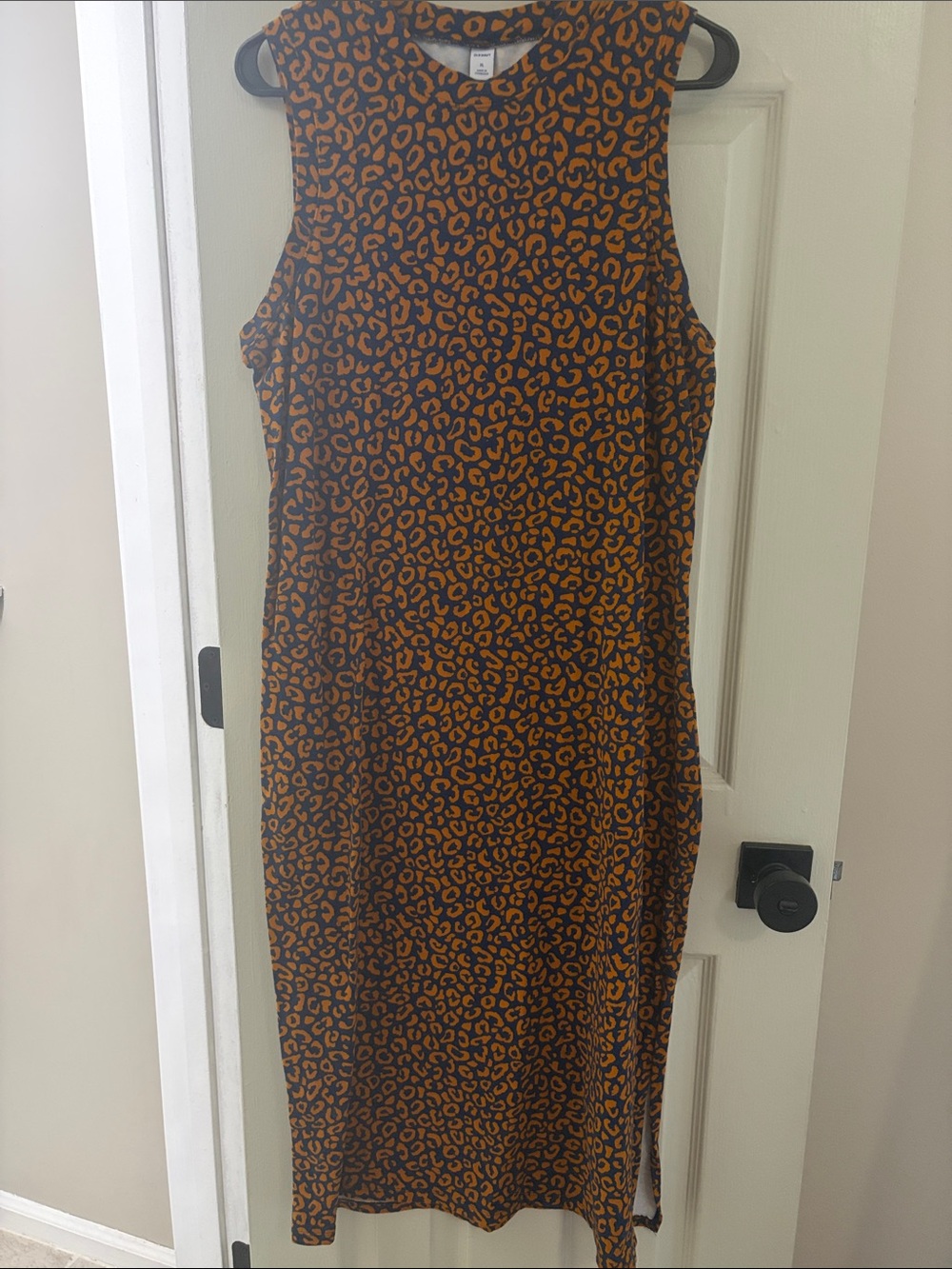Old Navy Sleeveless Leopard-Print Midi Dress - Brown & Black